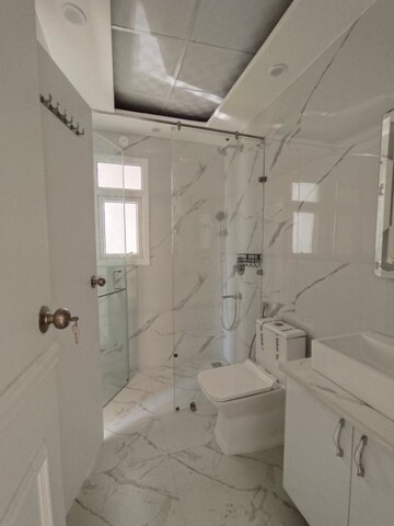 Bathroom in 3 BHK Independent House at Central Park Flower Valley Aqua Front Towers, Sohna Sector 33 – for Rent