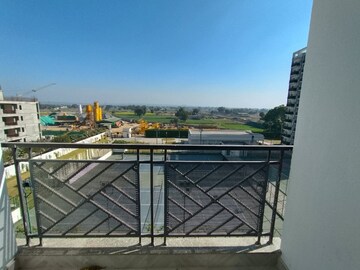 Balcony in 3 BHK Independent House at Central Park Flower Valley Aqua Front Towers, Sohna Sector 33 – for Rent