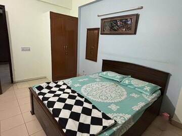 Bedroom in 2 BHK Apartment at Ansal Sushant Apartments, Sushant Lok I – for Rent