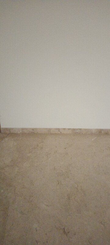 Room in 3 BHK Apartment at Sector 19, Dwarka – for Sale