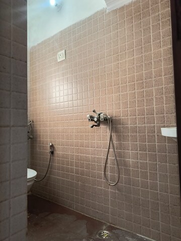 Bathroom in 2 BHK Apartment at Sarita Vihar – for Rent