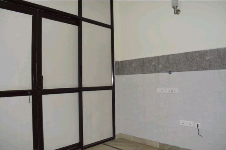 Room, orchid-island 3 Bedroom 300 Sq.Yd. Builder Floor In Sector 51 Gurgaon 8326087