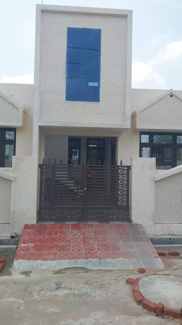 2 BHK Independent House – Exterior View View at Kursi Road - for Sale