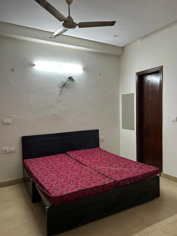 Bedroom, vipul-world-plots 3 Bedroom 2124 Sq.Ft. Independent House In Sector 48 Gurgaon 8326156