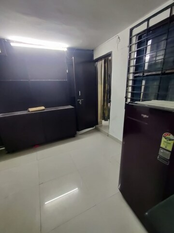 1 RK Apartment For Rent in Sector 28