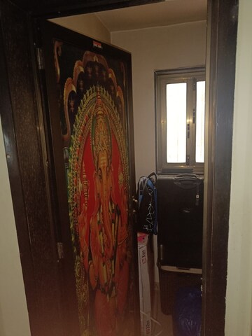  1 BHK Apartment at Goregaon West – for Sale
