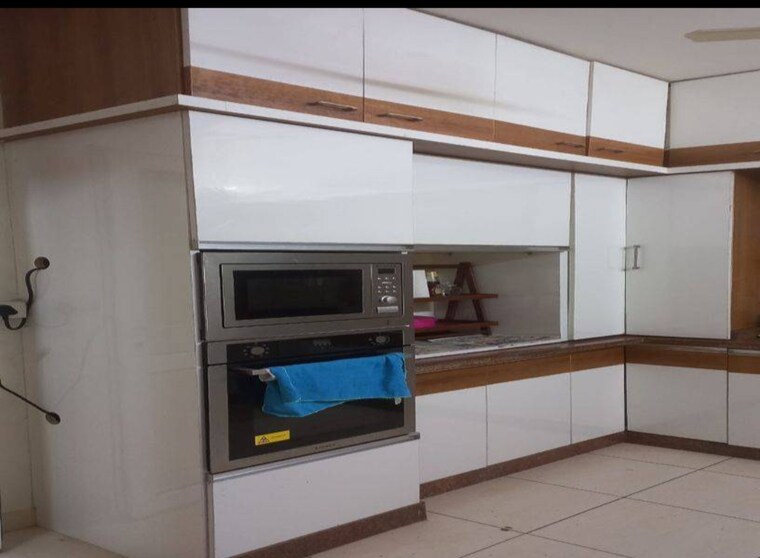 Kitchen, brigade-metropolis 3 Bedroom 1630 Sq.Ft. Apartment In Mahadevpura Bangalore 8326325