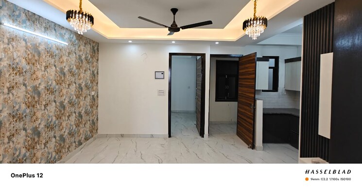 undefined, sector 73 2 Bedroom 1100 Sq.Ft. Apartment In Sector 73 Noida 8326301