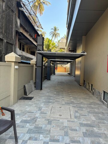  Showroom For Rent in Goregaon East