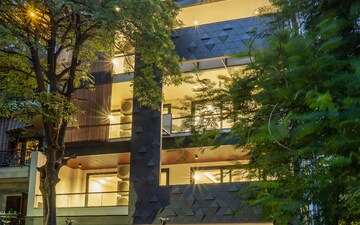 4 BHK Builder Floor For Sale in Panchsheel Enclave