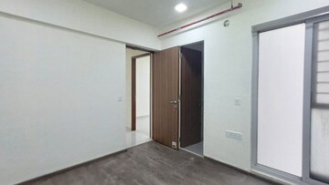 Room in 2 BHK Apartment at Tilak Nagar – for Rent
