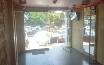 Shop For Rent in Gaikwad Nagar