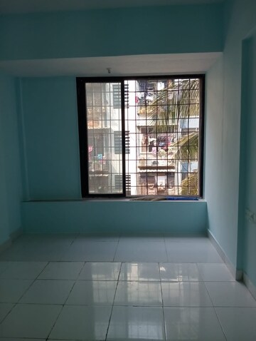 Room in 1 BHK Apartment at Seawoods – for Sale