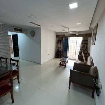 2 BHK Apartment For Rent in SMGK Associates Woods Platina Jogeshwari West Mumbai  8326600