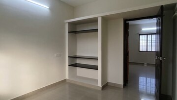 Room in 2 BHK Builder Floor at Guduvanchery – for Sale