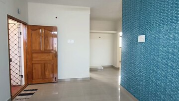 Room in 2 BHK Builder Floor at Guduvanchery – for Sale