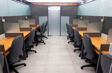  Office Space For Rent in Sai Bazar Shopping Centre, Santacruz West