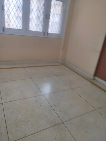 Room in 2 BHK Apartment at Sector 3 Dwarka – for Rent
