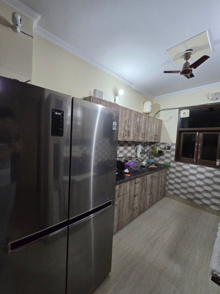 Kitchen, raghu nagar 4 Bedroom 1800 Sq.Ft. Builder Floor In Raghu Nagar Delhi 8326603