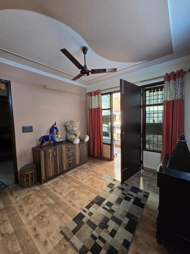 Living Room, raghu nagar 4 Bedroom 1800 Sq.Ft. Builder Floor In Raghu Nagar Delhi 8326603