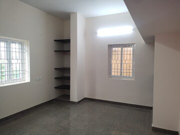 Room in 2 BHK Builder Floor at Guduvanchery – for Sale
