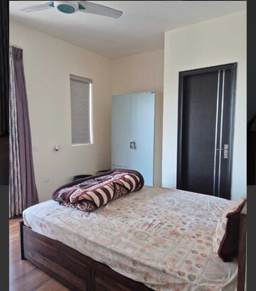 Bedroom in 2 BHK Apartment at Signature Roselia Phase 2, Sector 95a – for Rent