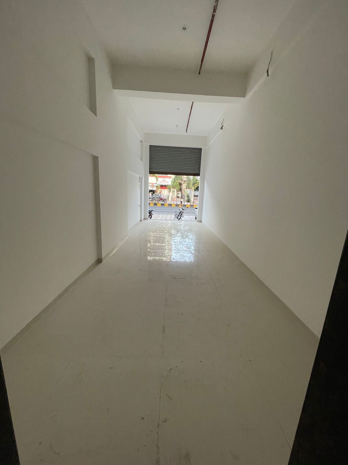 Retail Shop For Sale in On Request 