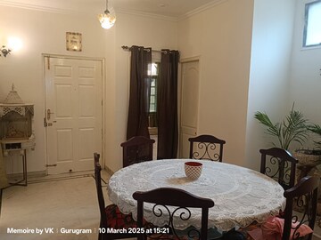 Bedroom in 2 BHK Builder Floor at Ansal Sushant Lok I, Sector 43 – for Rent