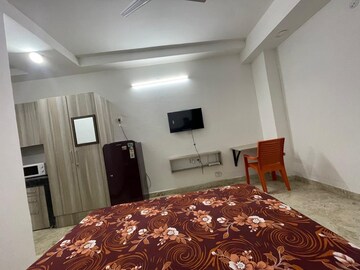 Bedroom in 3.5 BHK Builder Floor at Aashrya CHGS, Sector 10a – for Sale