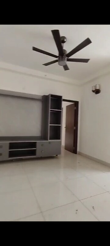 3 BHK Apartment For Rent in Prestige Finsbury Park Regent, Bagaluru 