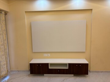 Room in 3 BHK Apartment at Tina Bliss, Chembur – for Rent