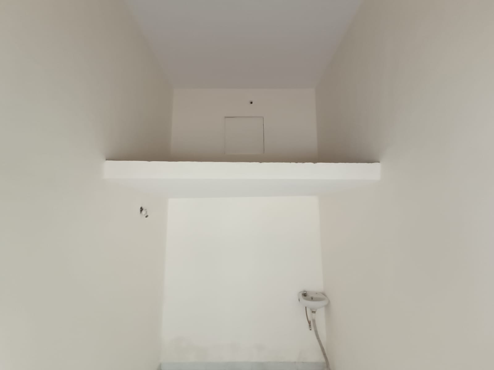 Retail Shop For Sale in On Request 