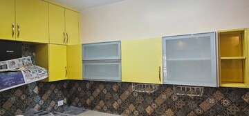 Room in 3 BHK Apartment at Century Breeze, Jakkuru – for Rent