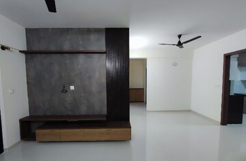 2.5 BHK Apartment For Rent in Shriram Luxor, Hennur Road