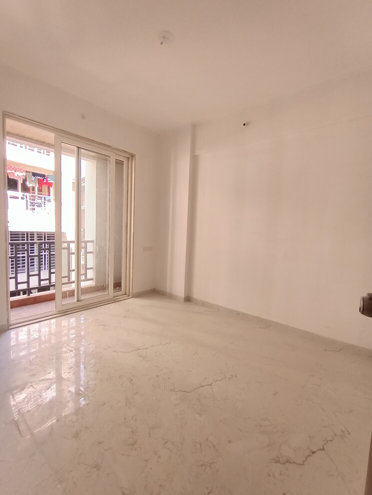 Room, dombivli west 2 Bedroom 950 Sq.Ft. Apartment In Dombivli West Thane 8327433