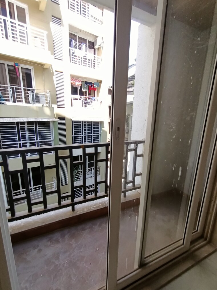 Balcony, dombivli west 2 Bedroom 950 Sq.Ft. Apartment In Dombivli West Thane 8327433