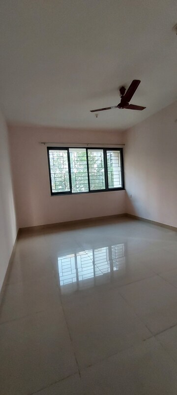 Room in 3 BHK Apartment at Nanded City Asawari, Nanded – for Sale