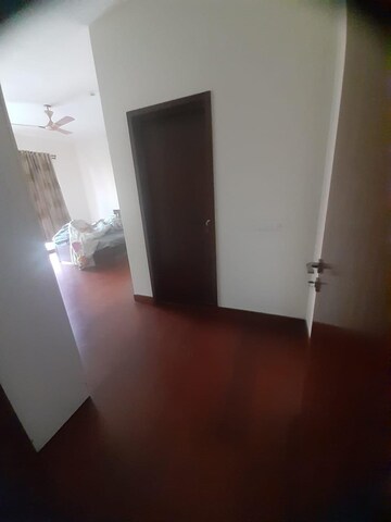 Room in 3 BHK Apartment at Karle Zenith Residence, Nagavara – for Rent