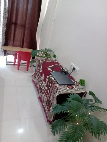 Master Plan in 2 BHK Apartment at Unitech Blossoms, Bellandur – for Rent