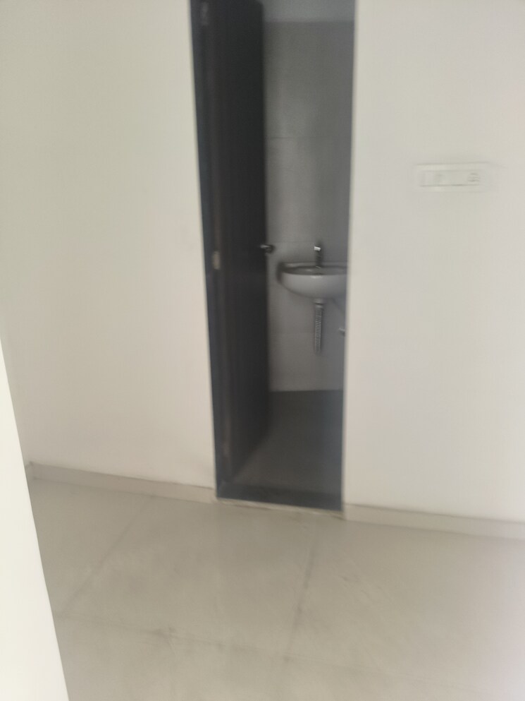 Room, mutha-sai-nirvana 2 Bedroom 825 Sq.Ft. Apartment In Shahad Thane 8327593