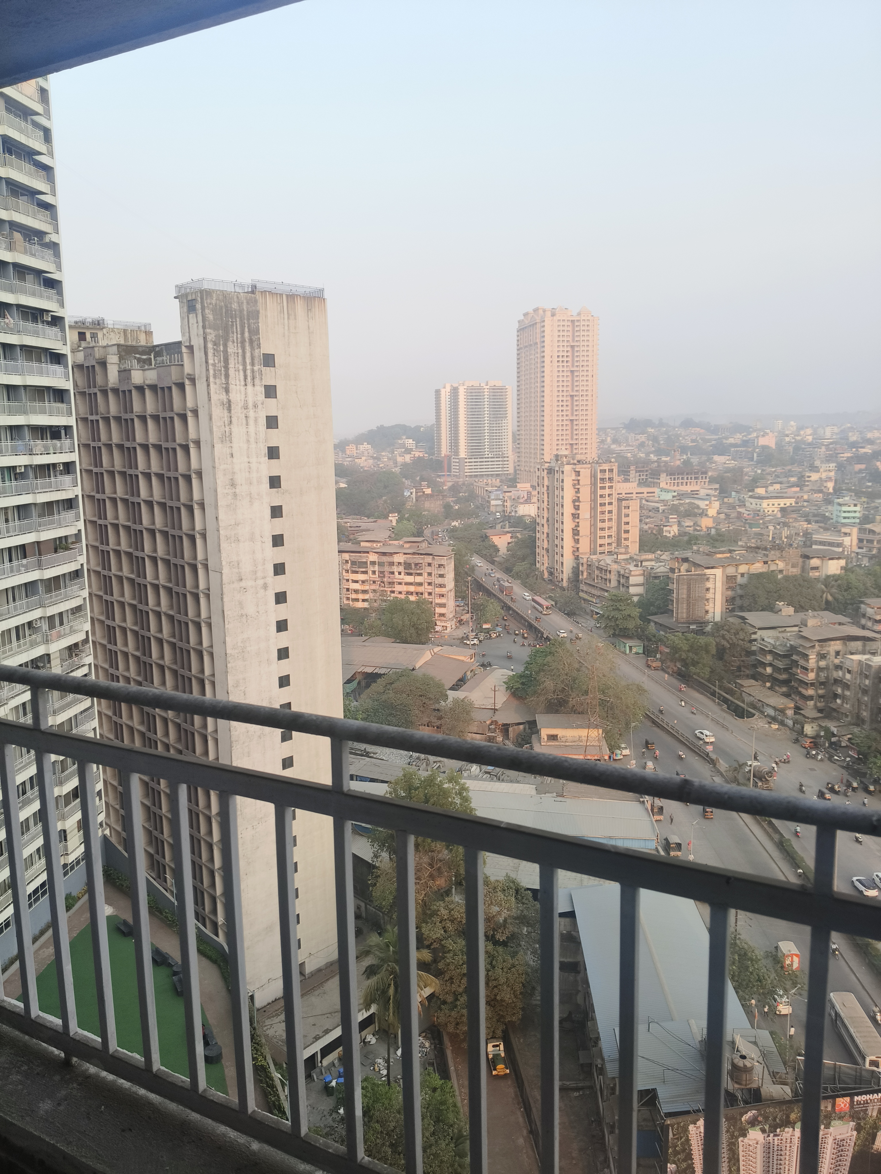 2 BHK Apartment For Sale in Mutha Sai Nirvana