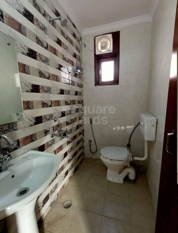 Bathroom in 3 BHK Builder Floor at Sector 45 – for Rent