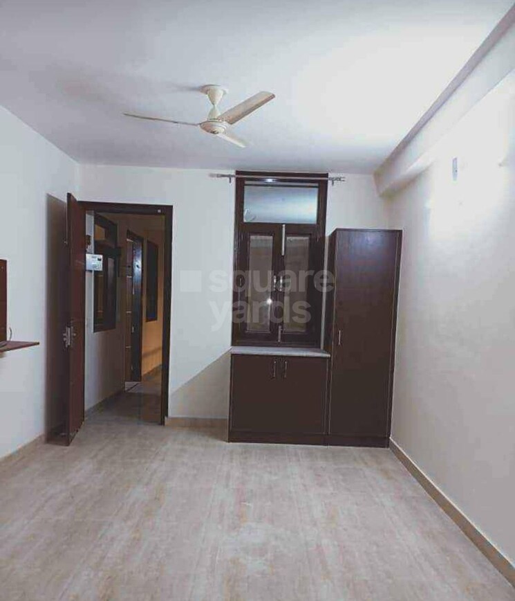 Room, sector 45 3 Bedroom 1650 Sq.Ft. Builder Floor In Sector 45 Gurgaon 8328201
