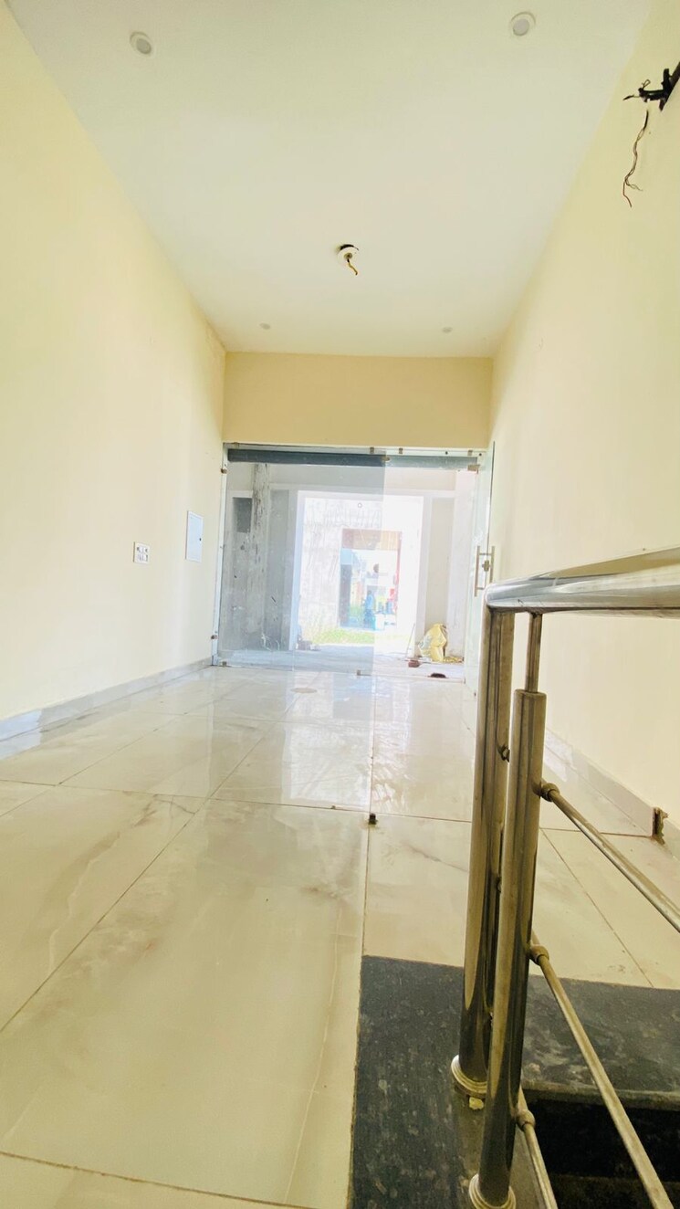 Floor Plan, dlf-hyde-park Commercial Shop 33 Sq.Yd. In South Mullanpur Chandigarh 8327654