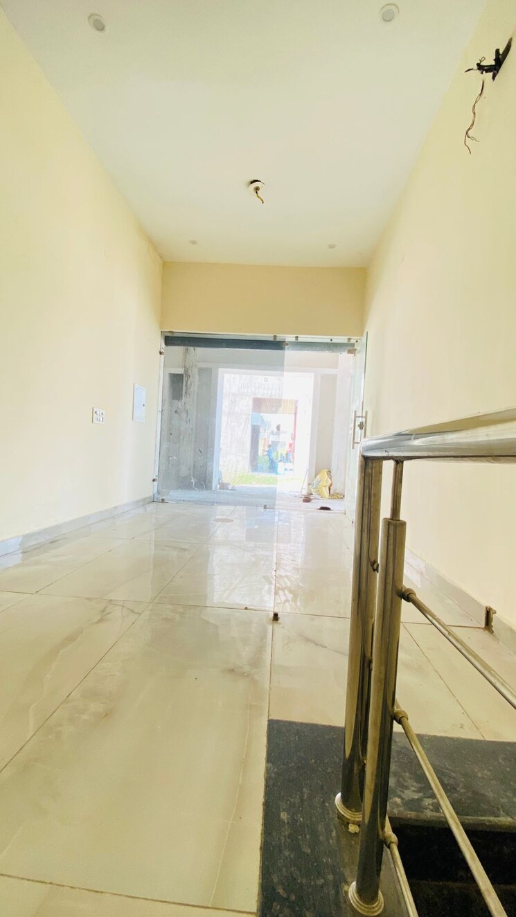 Floor Plan, dlf-hyde-park Commercial Shop 33 Sq.Yd. In South Mullanpur Chandigarh 8327654