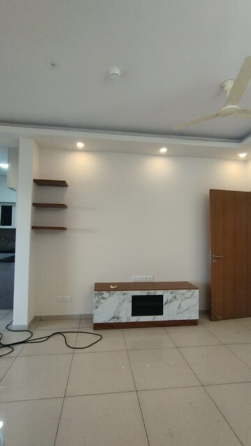 2 BHK Apartment For Rent in Sobha Dream Gardens, Thanisandra Main Road