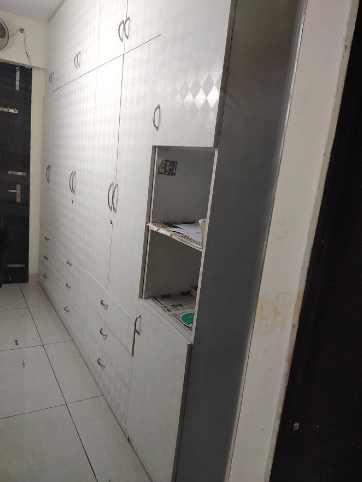 Bathroom, upsidc site b 2 Bedroom 1010 Sq.Ft. Builder Floor In Upsidc Site B Greater Noida 8327952