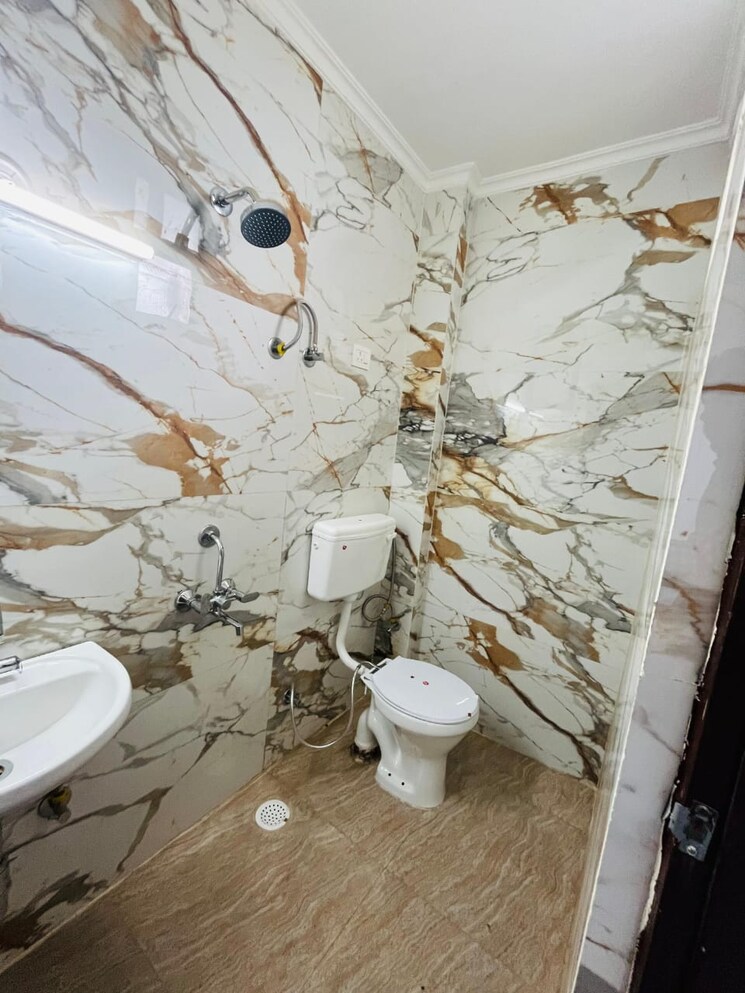 Master Bedroom, upsidc site b 2 Bedroom 1010 Sq.Ft. Builder Floor In Upsidc Site B Greater Noida 8327952