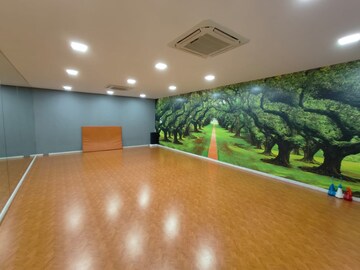 Furnished Amenities in 3 BHK Apartment at Enpar Lotus Residency, Lower Parel – for Rent