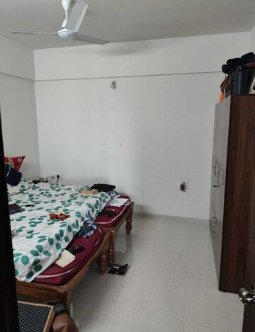 Bedroom in 3 BHK Apartment at DSR RR Avenues, Yelahanka – for Rent